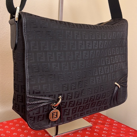 Authentic Fendi Messenger Bag - Picture 3 of 17